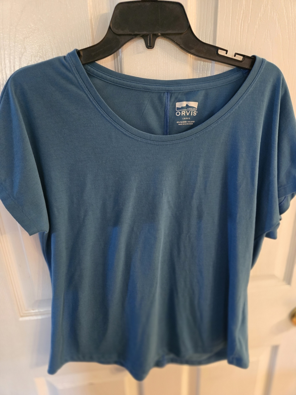 Orvis Women's L Teal Short-Sleeve Scoop Neck Tee. Pre-owned Excellent Condition